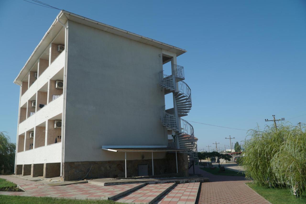 Радуга Курортная Гостиница Zatoka Esterno foto